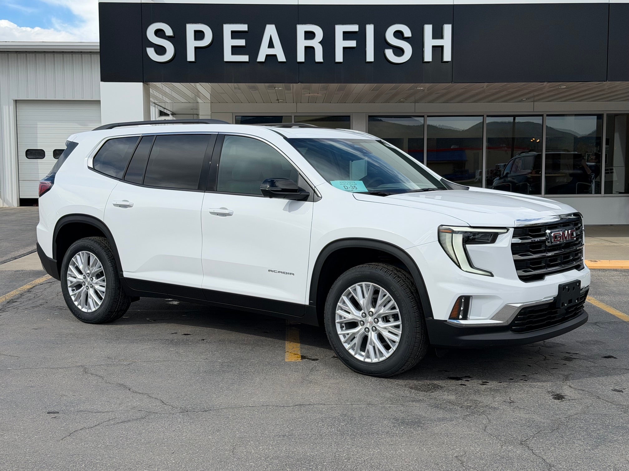 2026 GMC Acadia Elevation