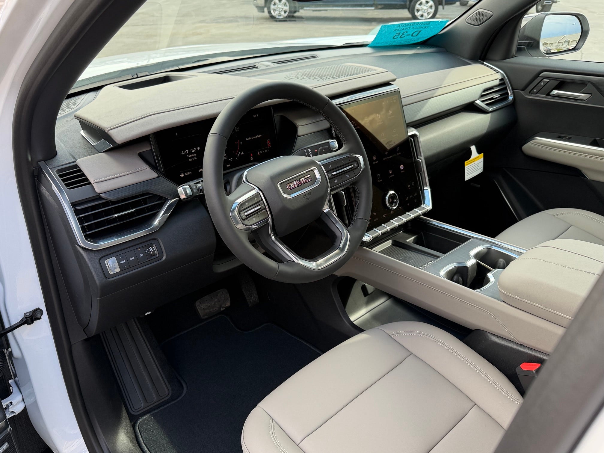 2026 GMC Acadia Elevation