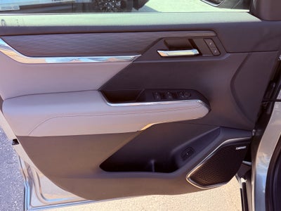 2024 GMC Acadia Elevation