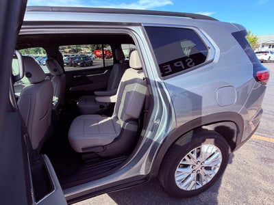 2024 GMC Acadia Elevation