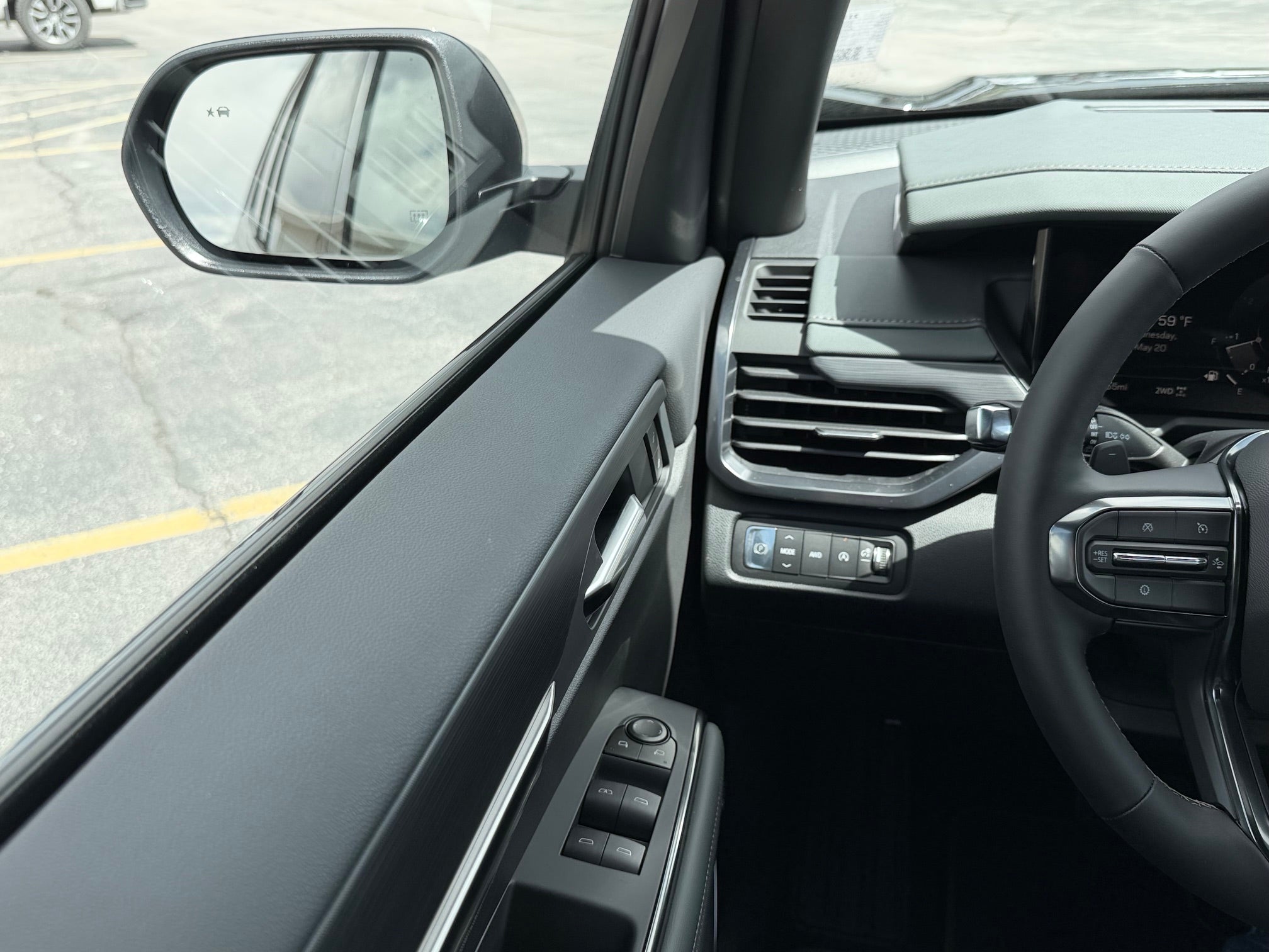 2026 GMC Acadia AT4 - Photo 17