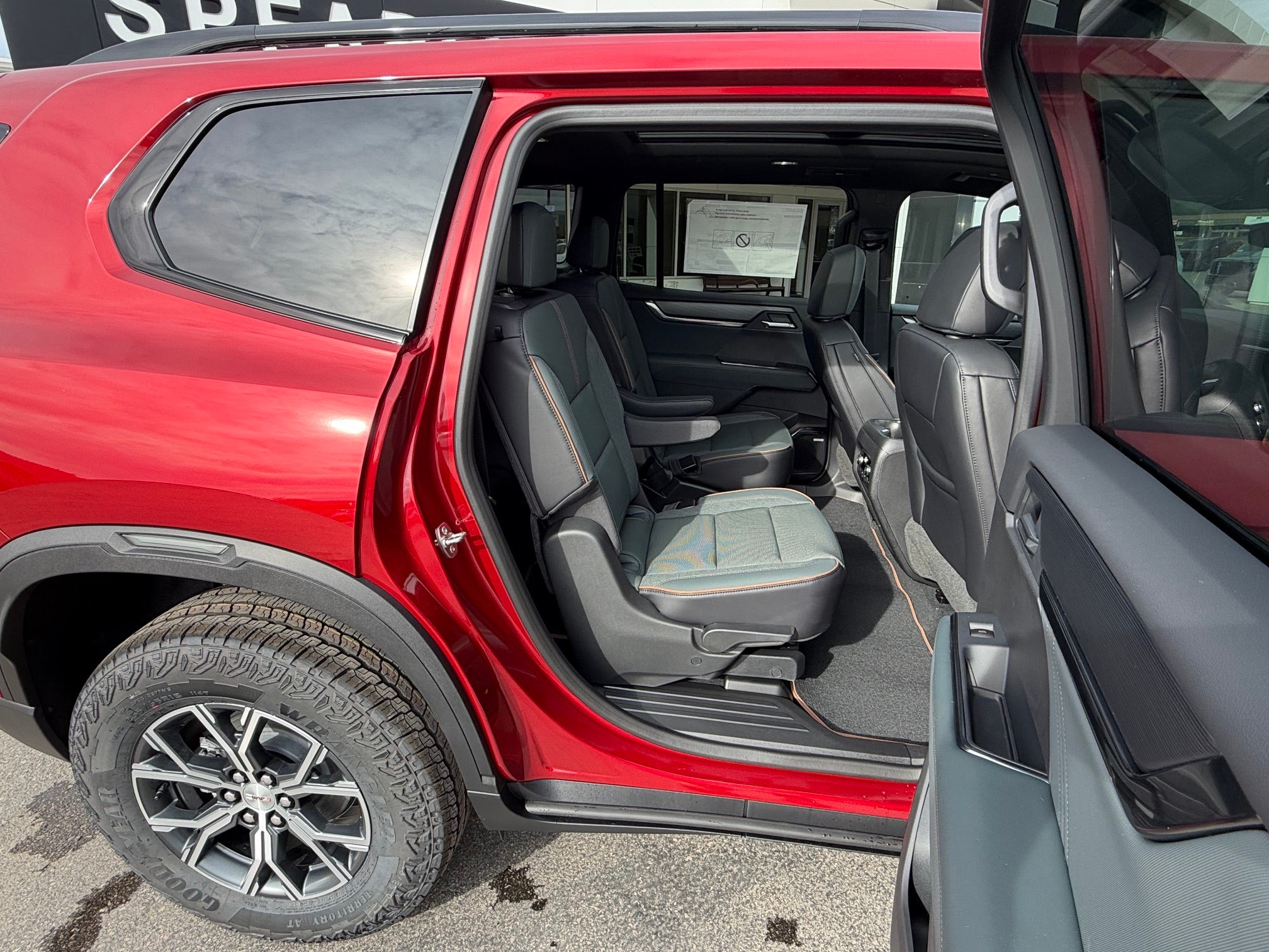 2026 GMC Acadia AT4