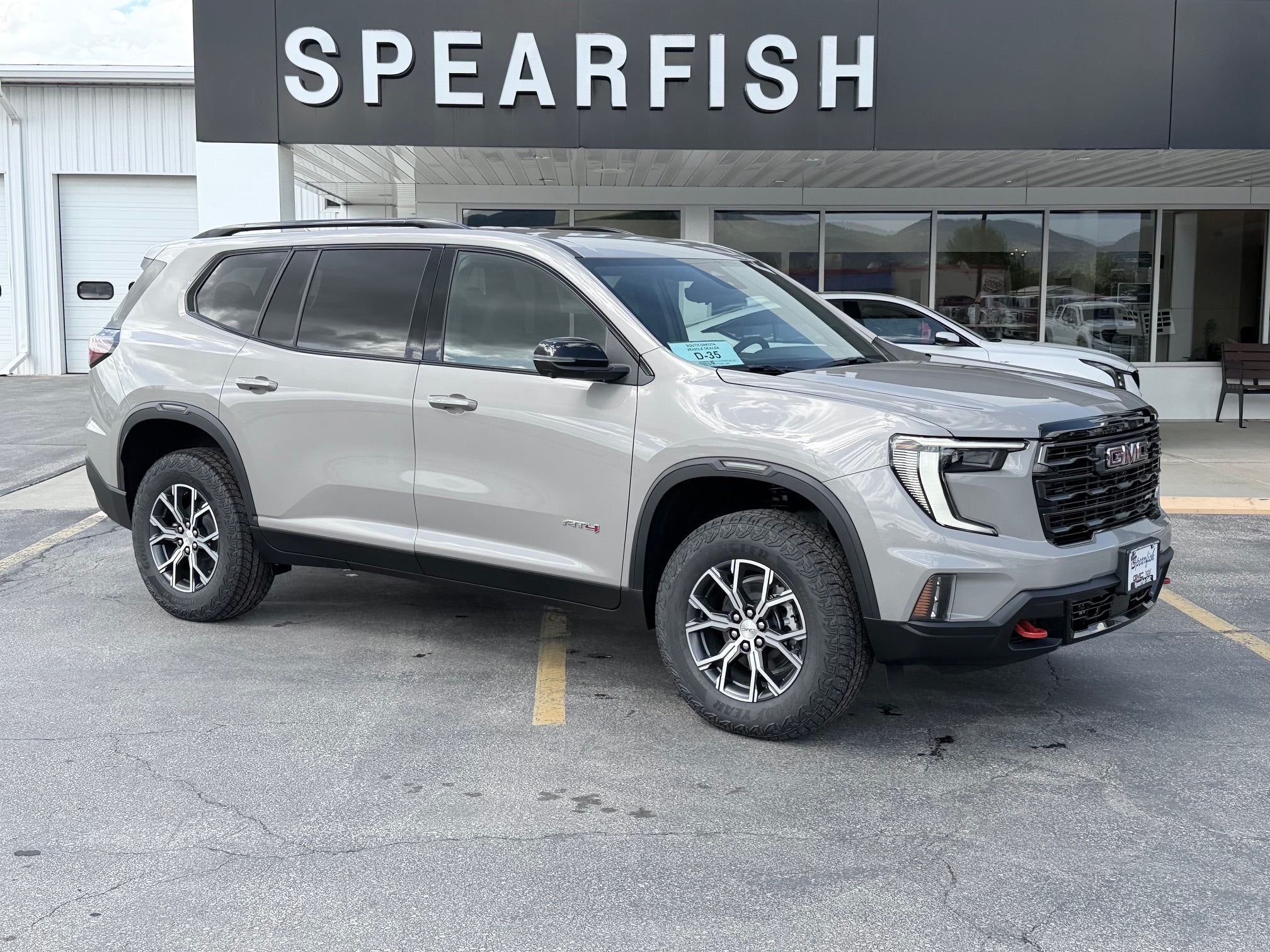 2026 GMC Acadia AT4 AWD's photo