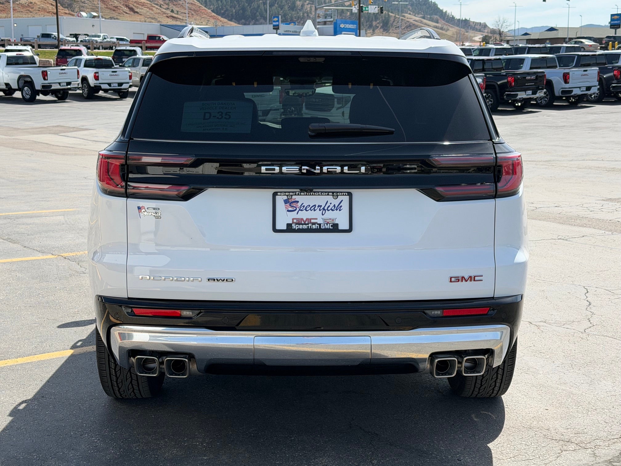 2026 GMC Acadia Denali