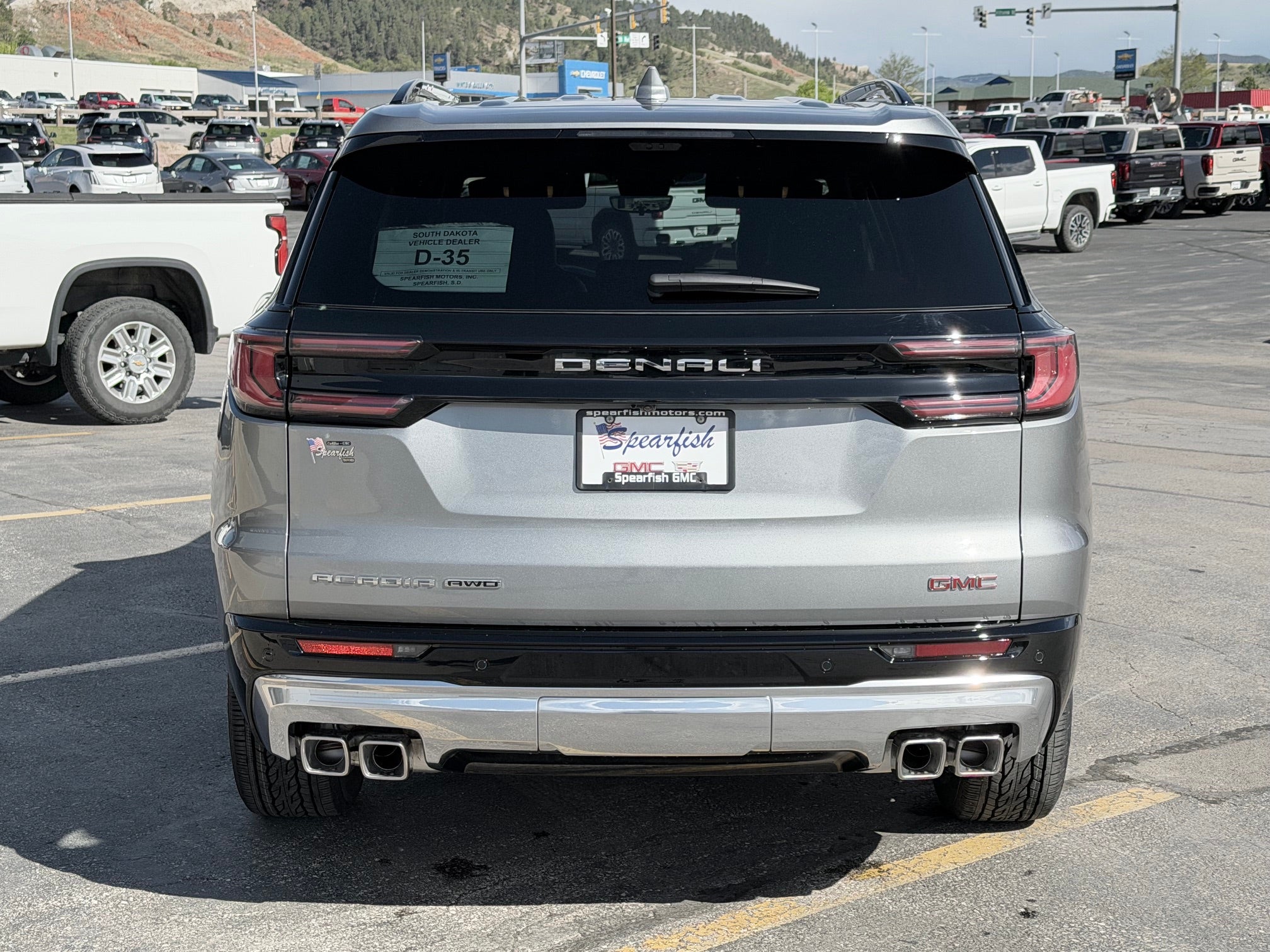 2026 GMC Acadia Denali