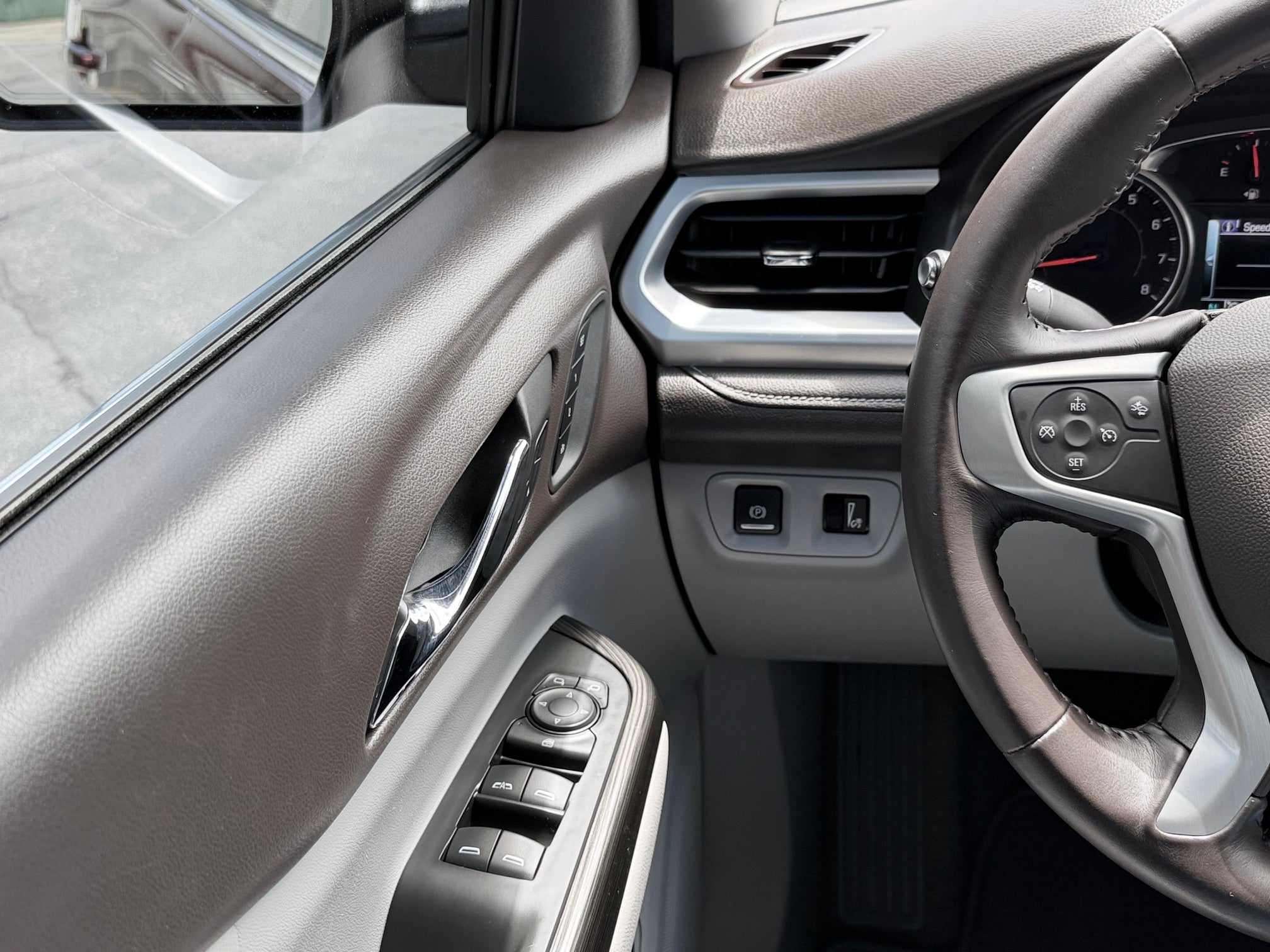 2018 GMC Acadia SLT