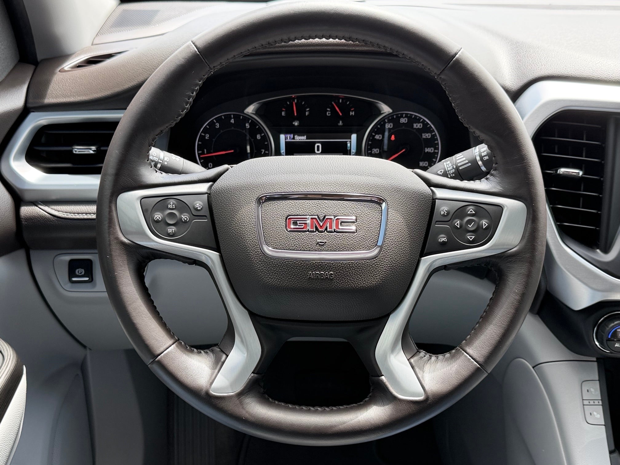 2018 GMC Acadia SLT