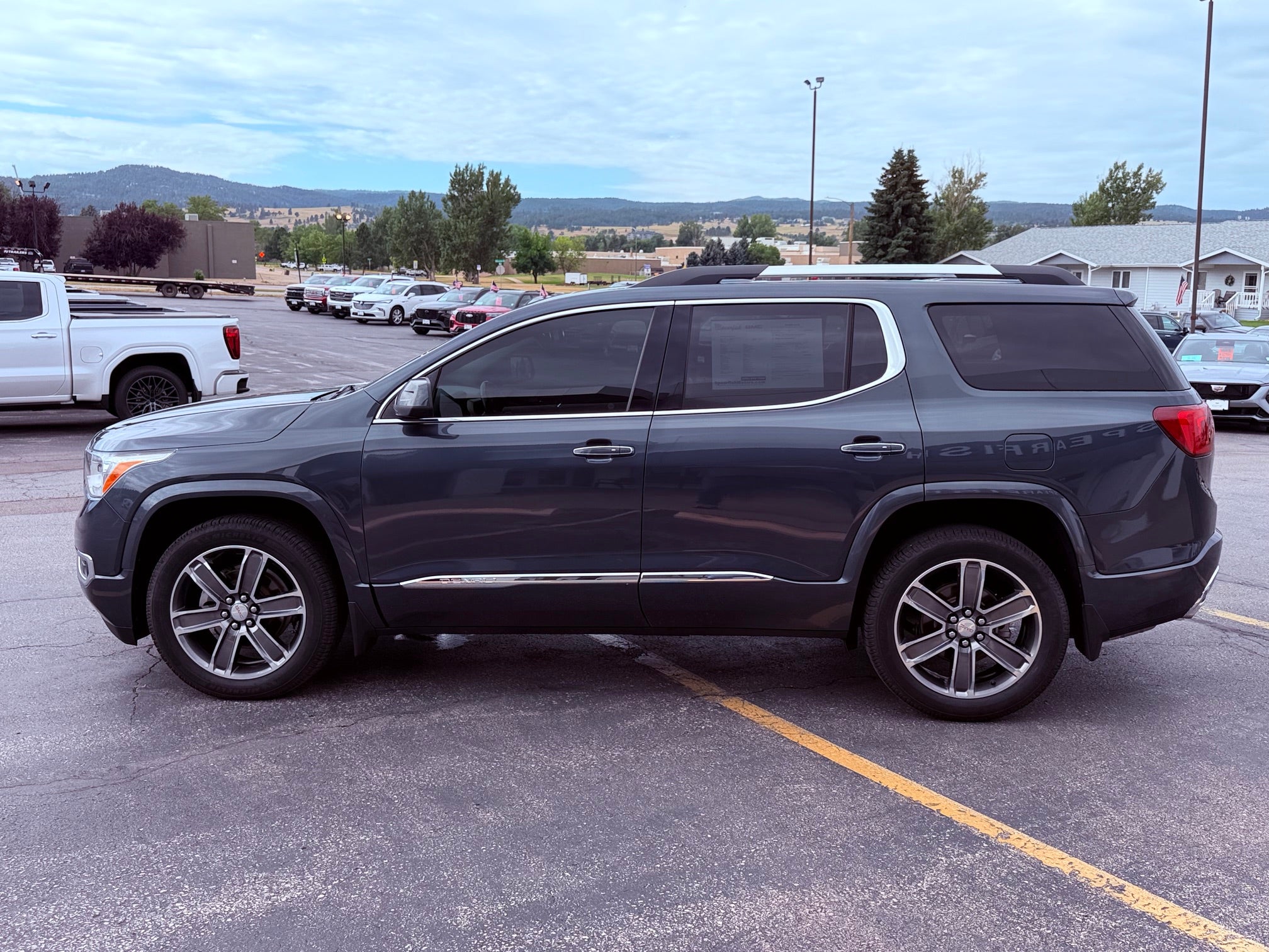 2019 GMC Acadia Denali