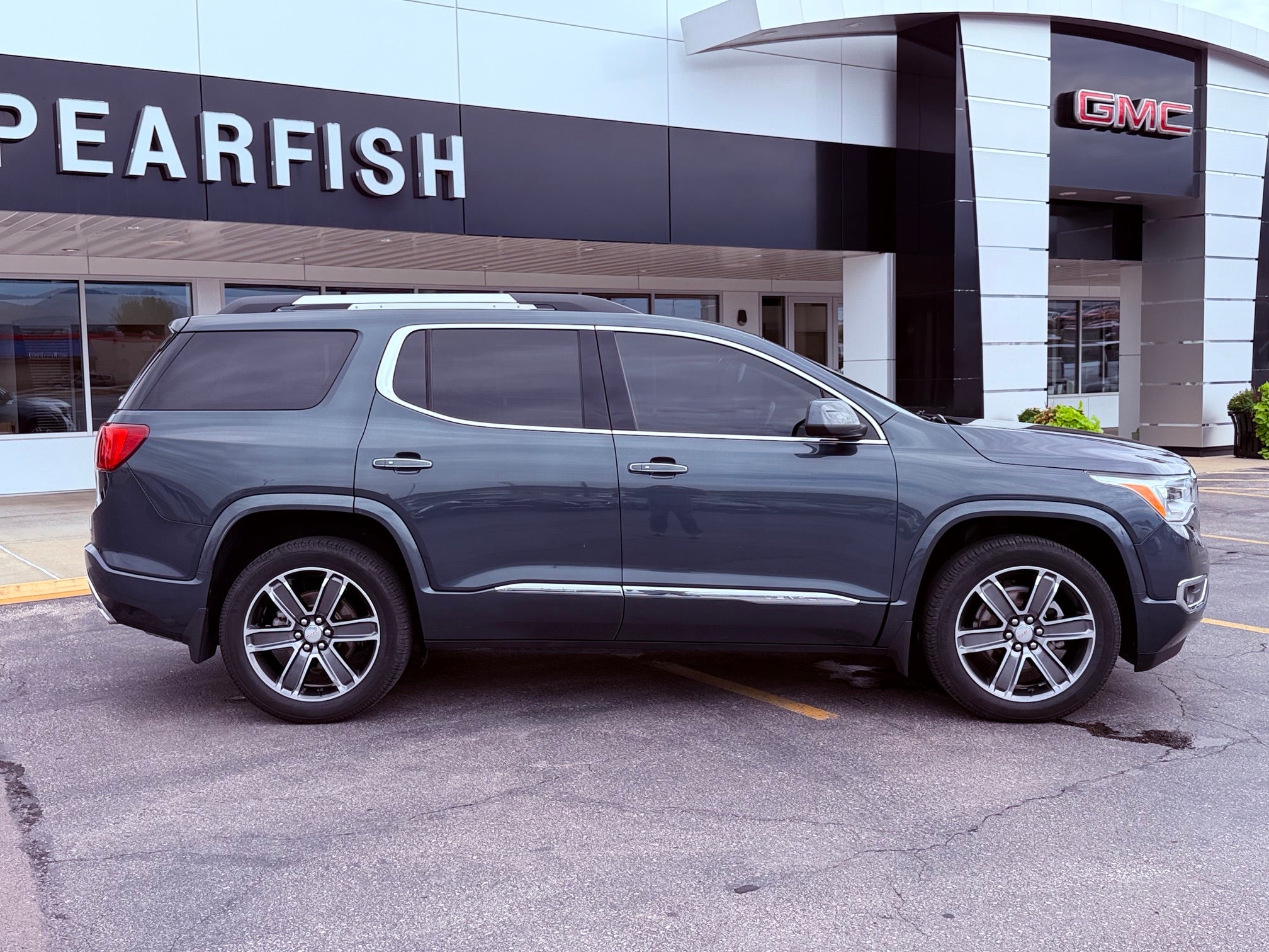 2019 GMC Acadia Denali