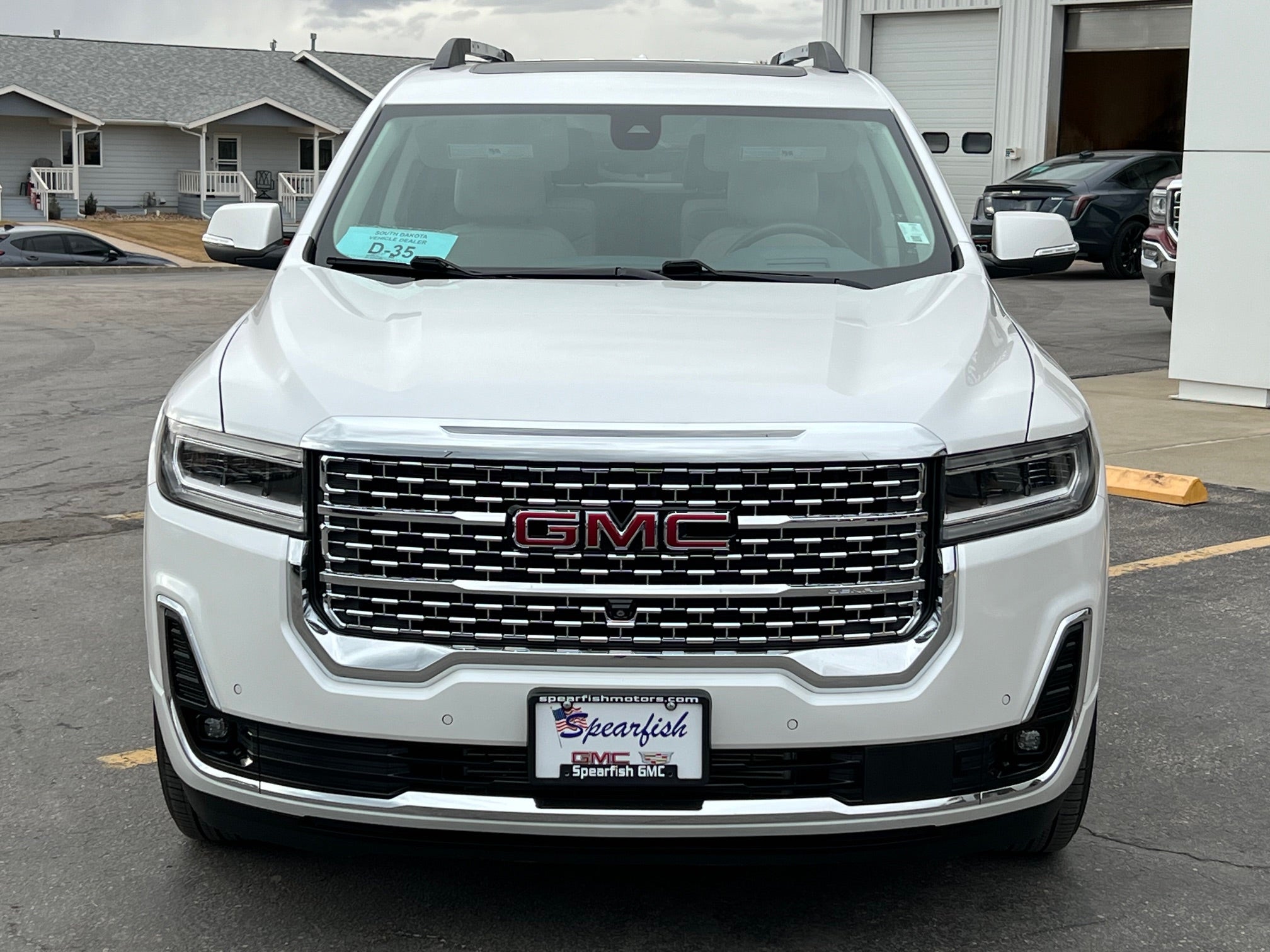 2022 GMC Acadia Denali