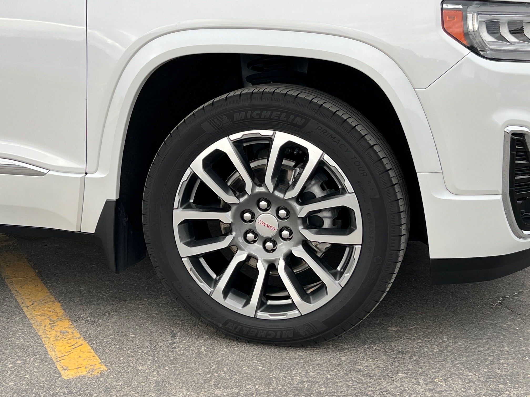 2022 GMC Acadia Denali