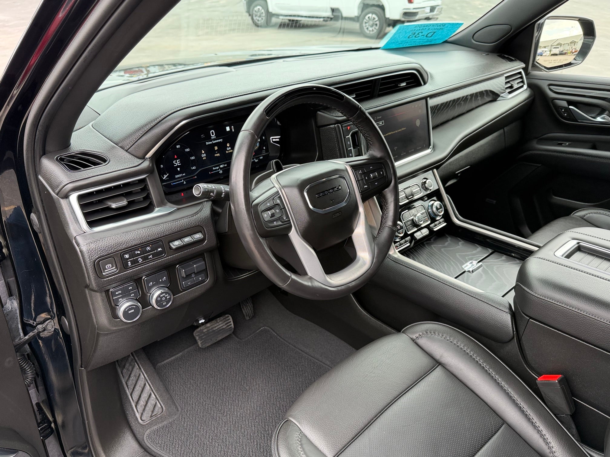 2023 GMC Yukon Denali
