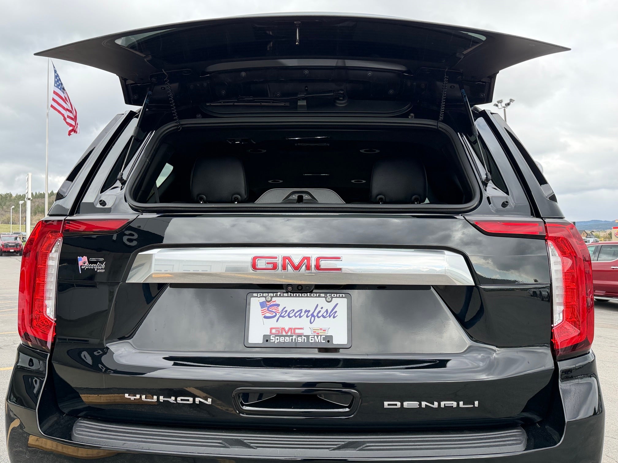 2023 GMC Yukon Denali