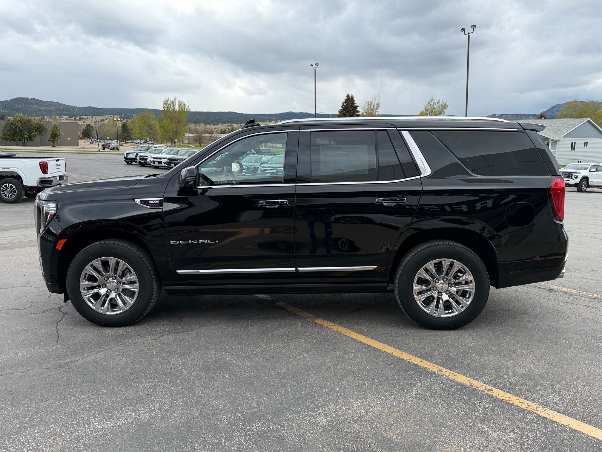 2023 GMC Yukon Denali