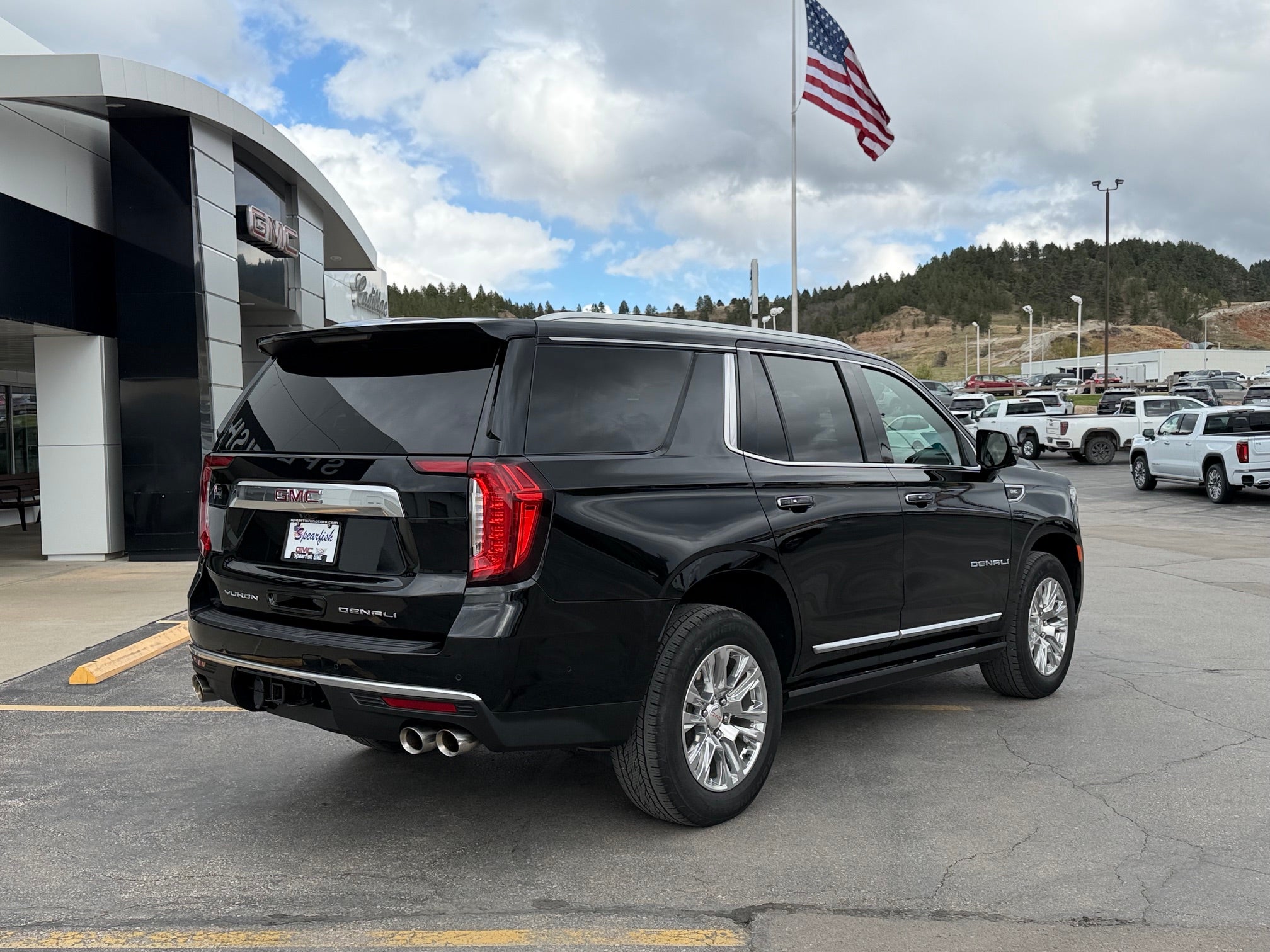 2023 GMC Yukon Denali