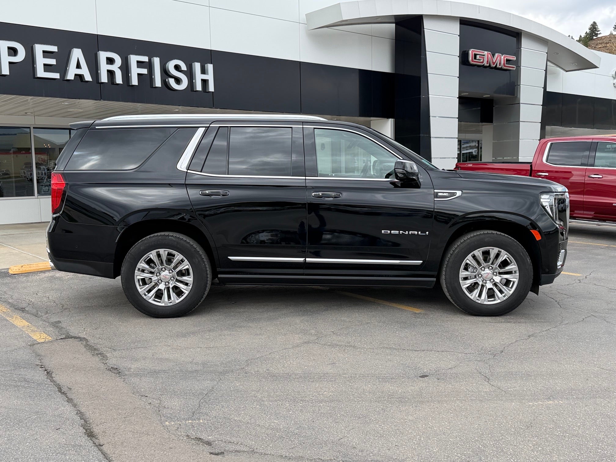 2023 GMC Yukon Denali