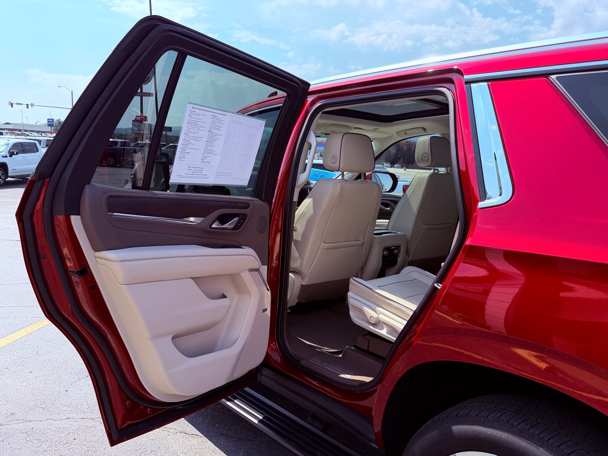 2023 GMC Yukon Denali