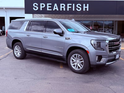 2022 GMC Yukon XL SLT