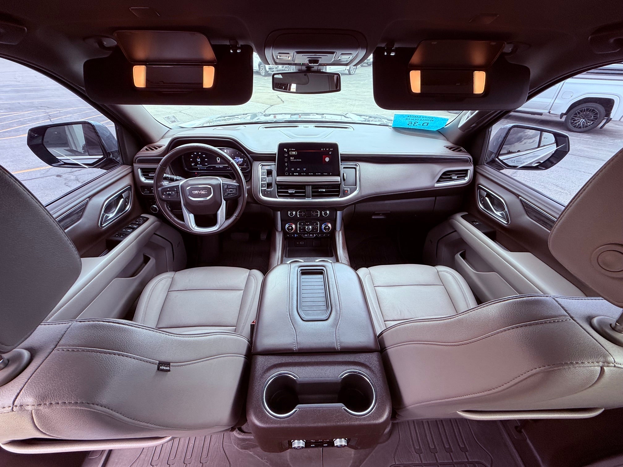2022 GMC Yukon XL SLT