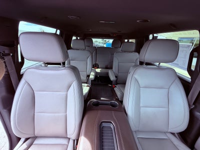 2022 GMC Yukon XL SLT