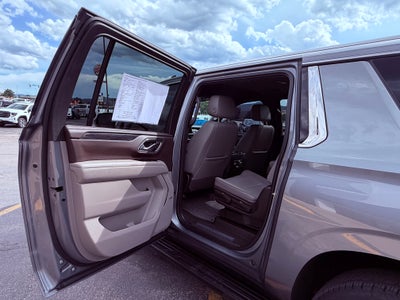 2022 GMC Yukon XL SLT