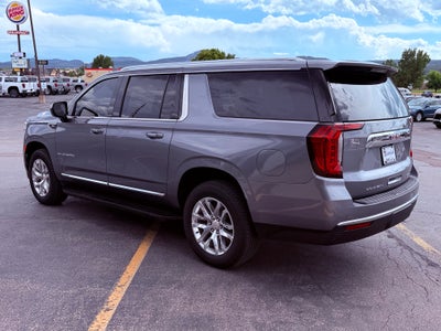2022 GMC Yukon XL SLT