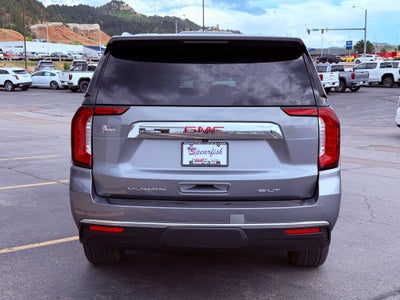 2022 GMC Yukon XL SLT