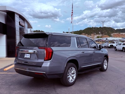 2022 GMC Yukon XL SLT