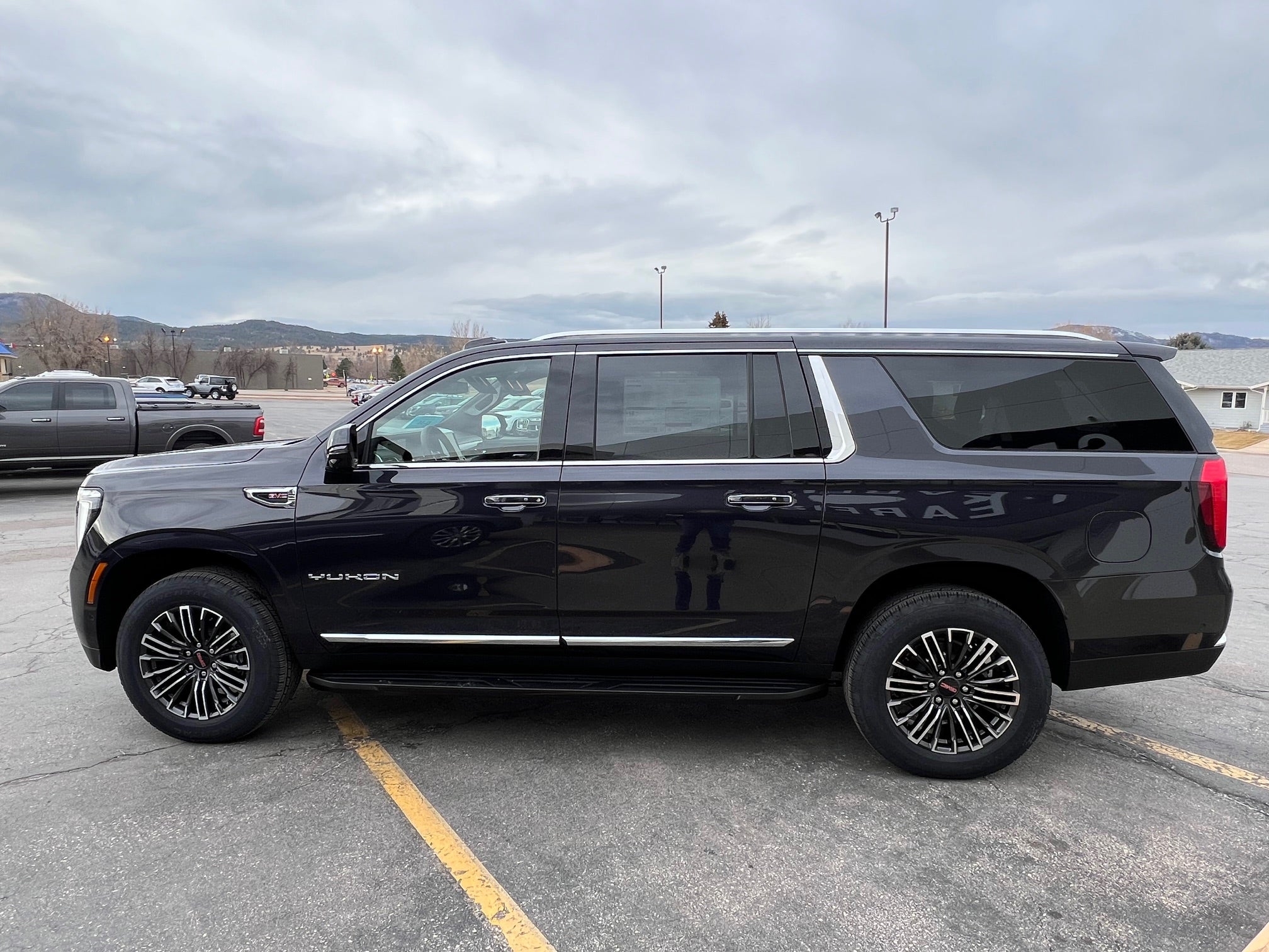 2026 GMC Yukon XL Elevation