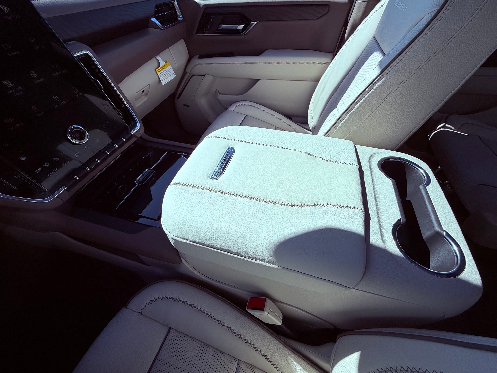 2027 GMC Yukon XL Denali