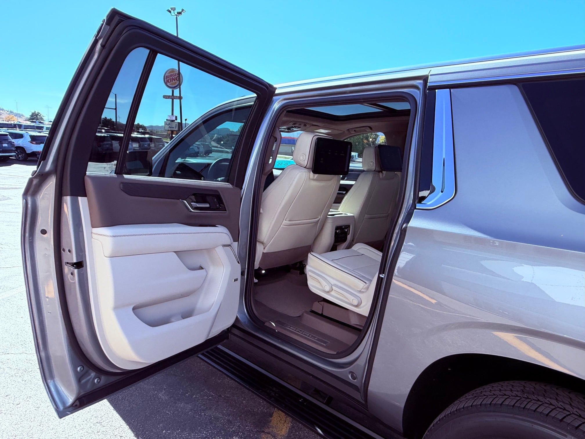 2027 GMC Yukon XL Denali