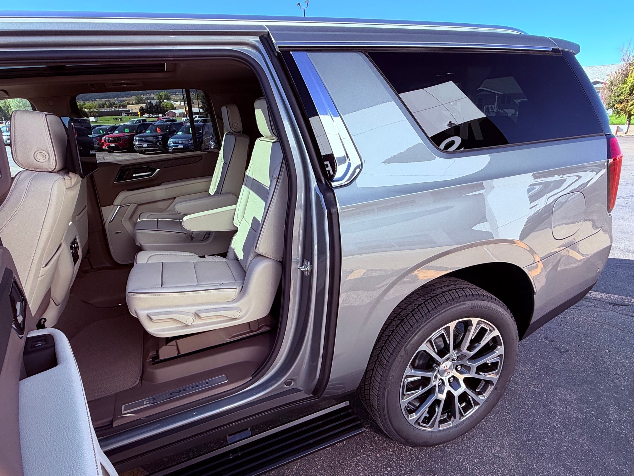 2027 GMC Yukon XL Denali