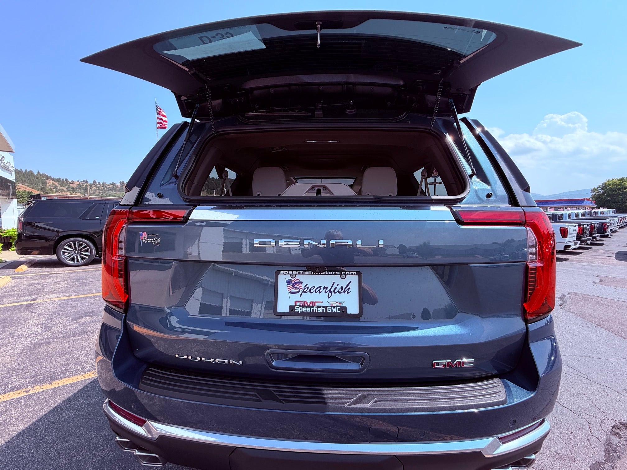 2026 GMC Yukon XL Denali - Photo 34