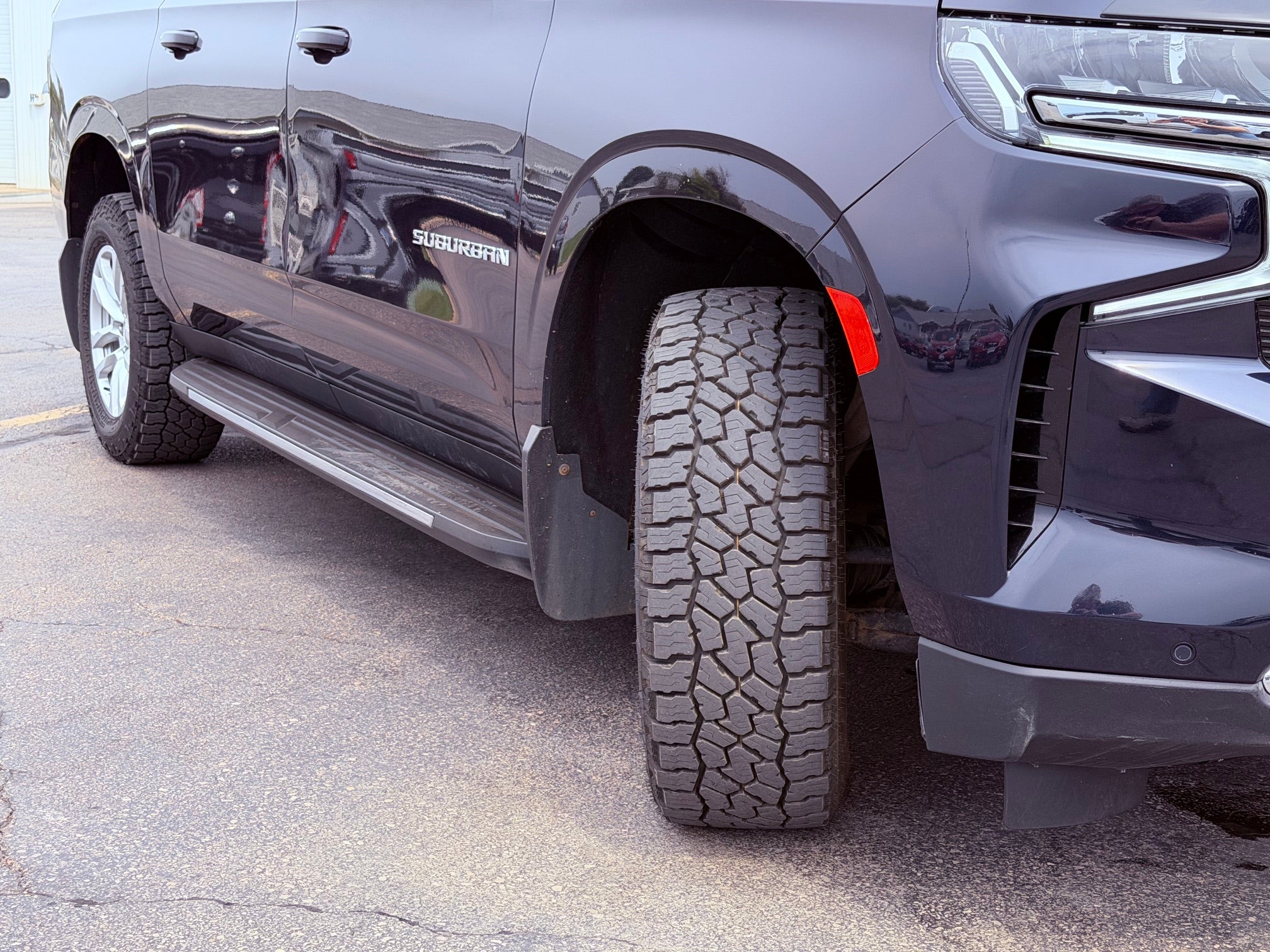 2022 Chevrolet Suburban 4WD LT