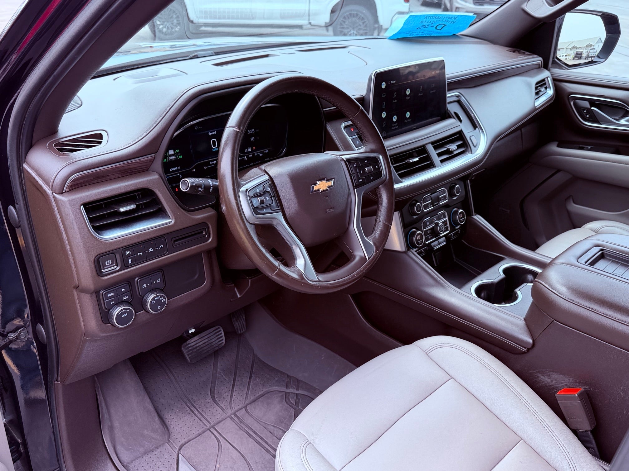 2022 Chevrolet Suburban 4WD LT