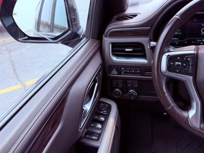 2022 Chevrolet Suburban 4WD LT