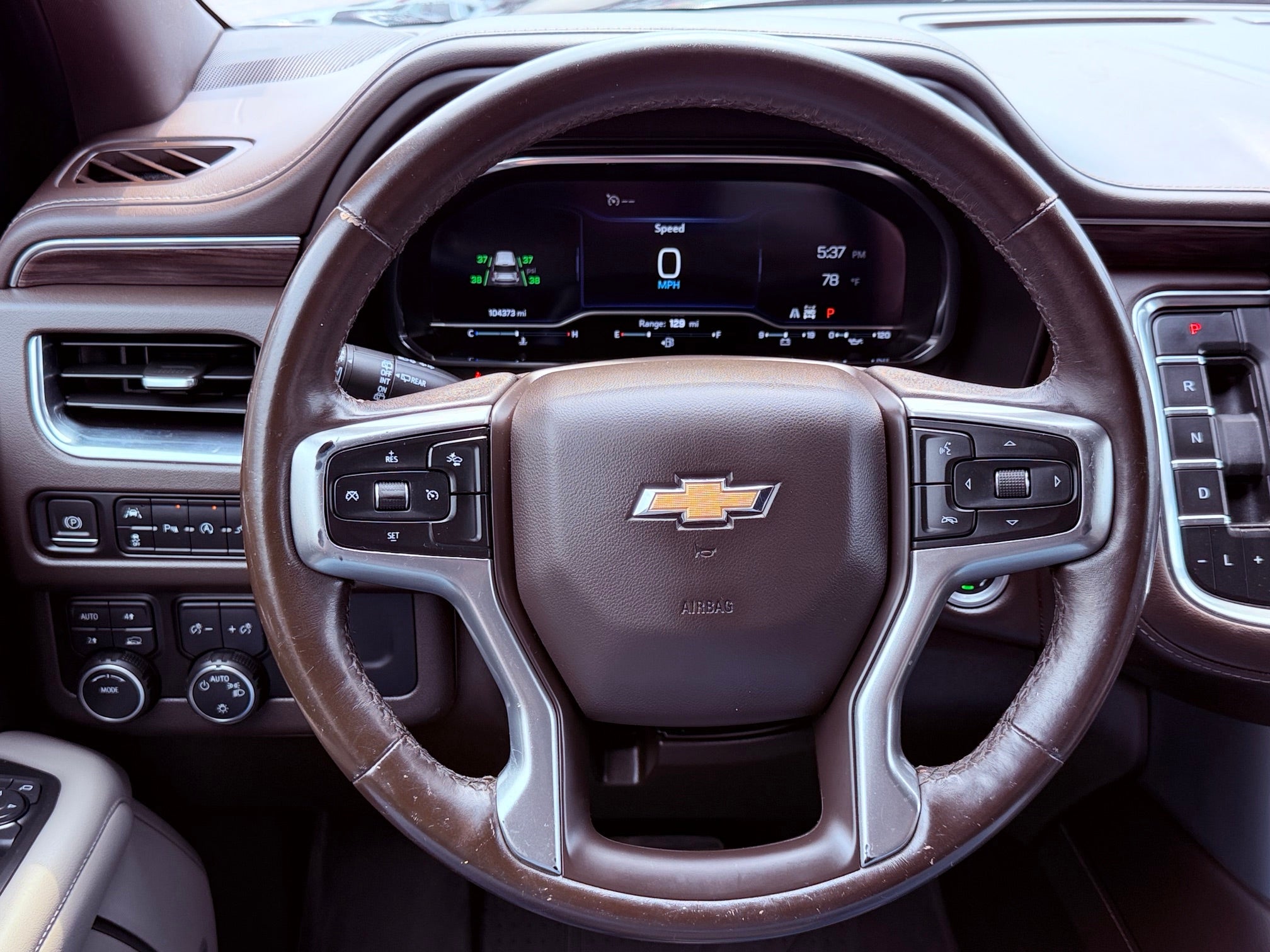 2022 Chevrolet Suburban 4WD LT