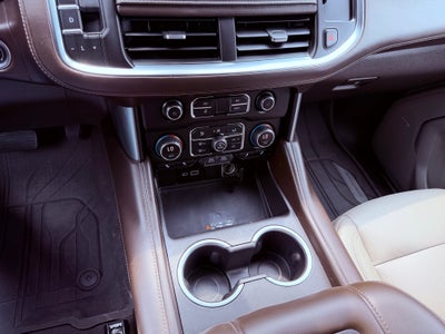 2022 Chevrolet Suburban 4WD LT