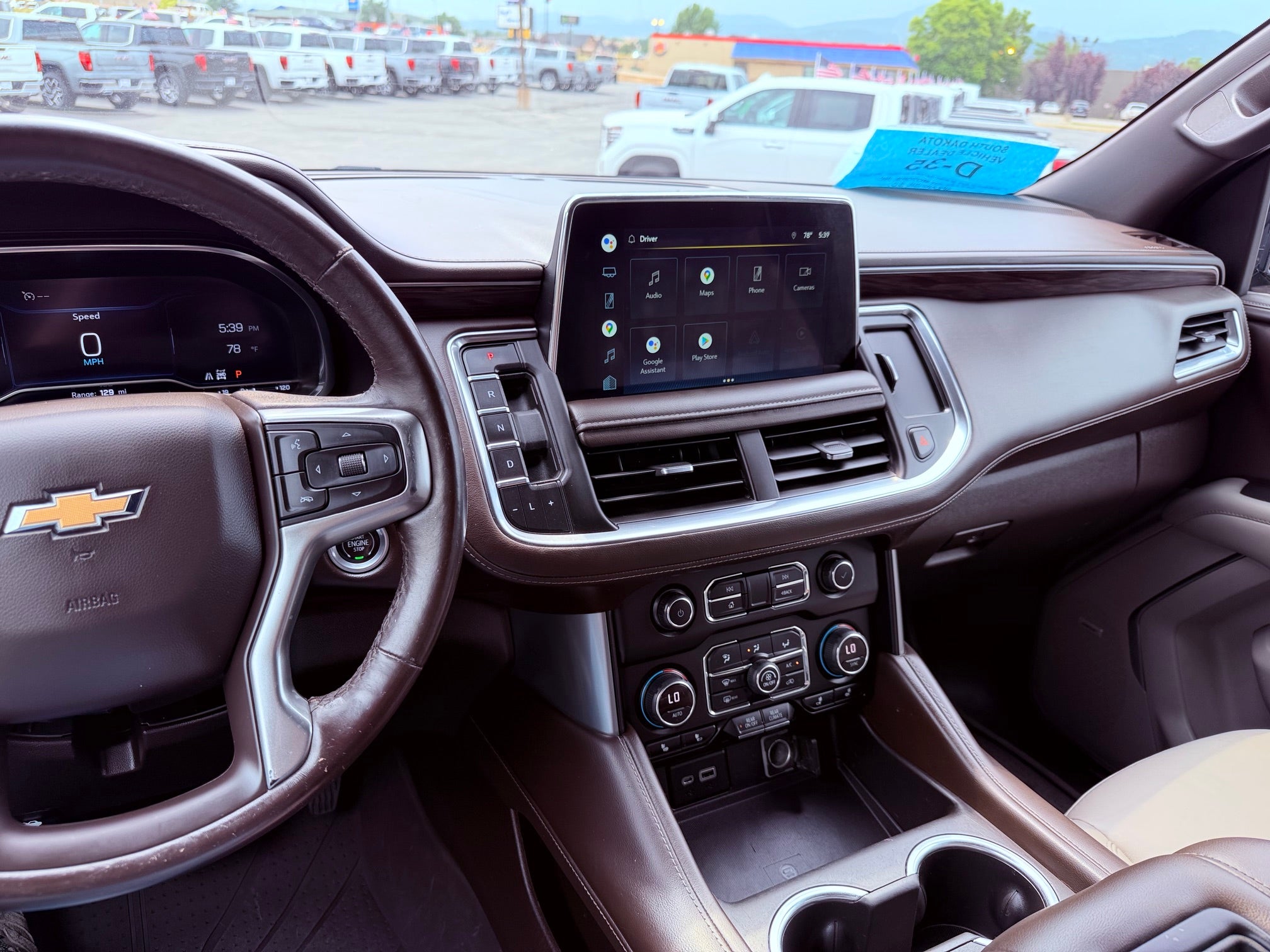 2022 Chevrolet Suburban 4WD LT