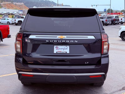 2022 Chevrolet Suburban 4WD LT