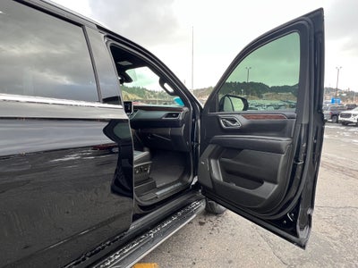 2021 Chevrolet Suburban High Country