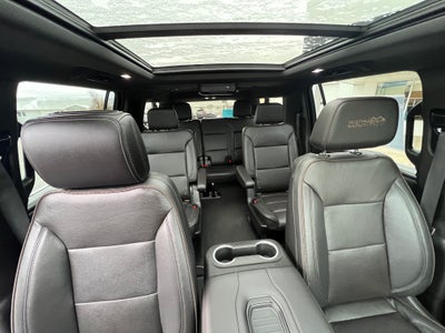 2021 Chevrolet Suburban High Country