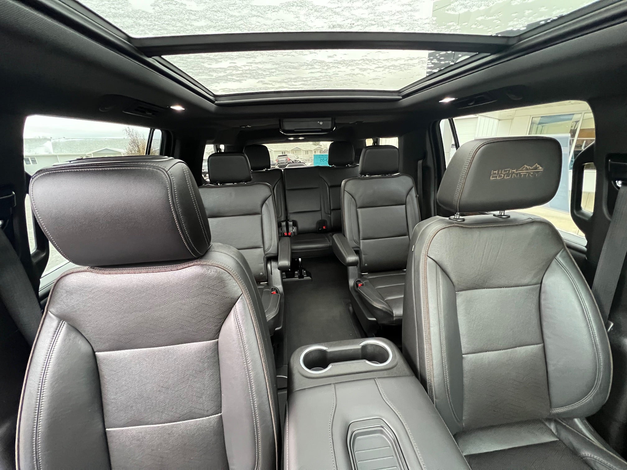 2021 Chevrolet Suburban High Country