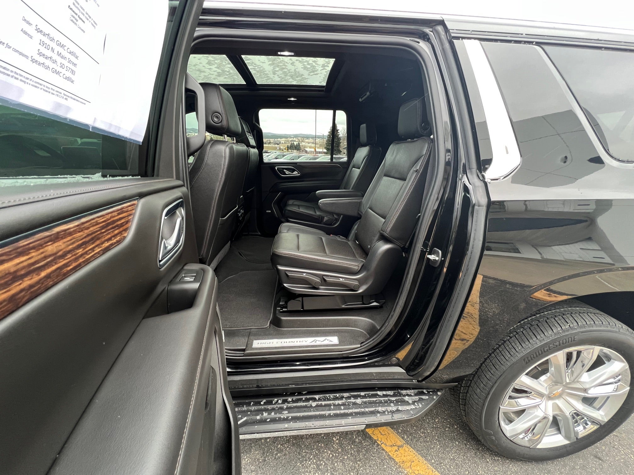 2021 Chevrolet Suburban High Country