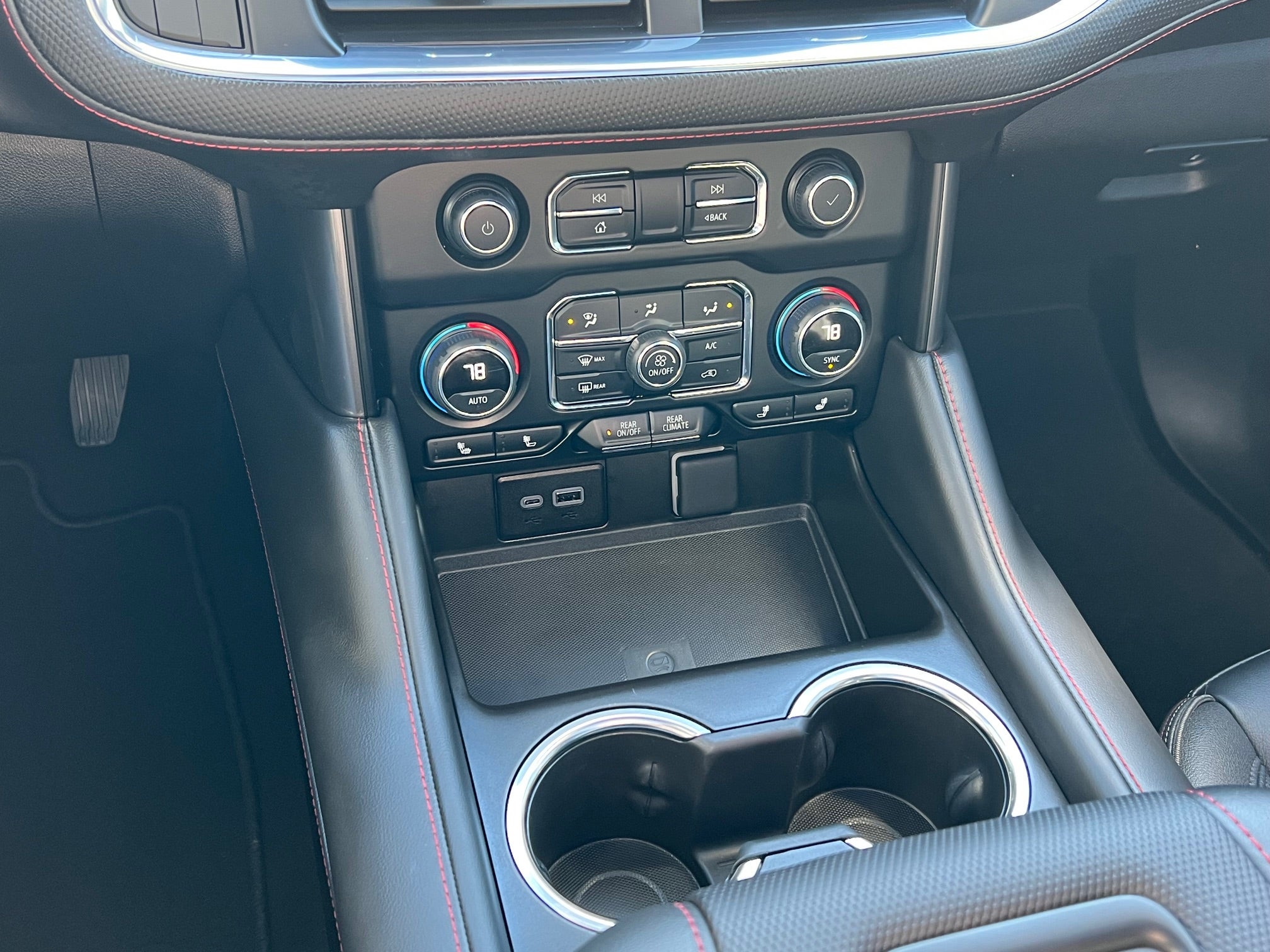 2024 Chevrolet Tahoe RST