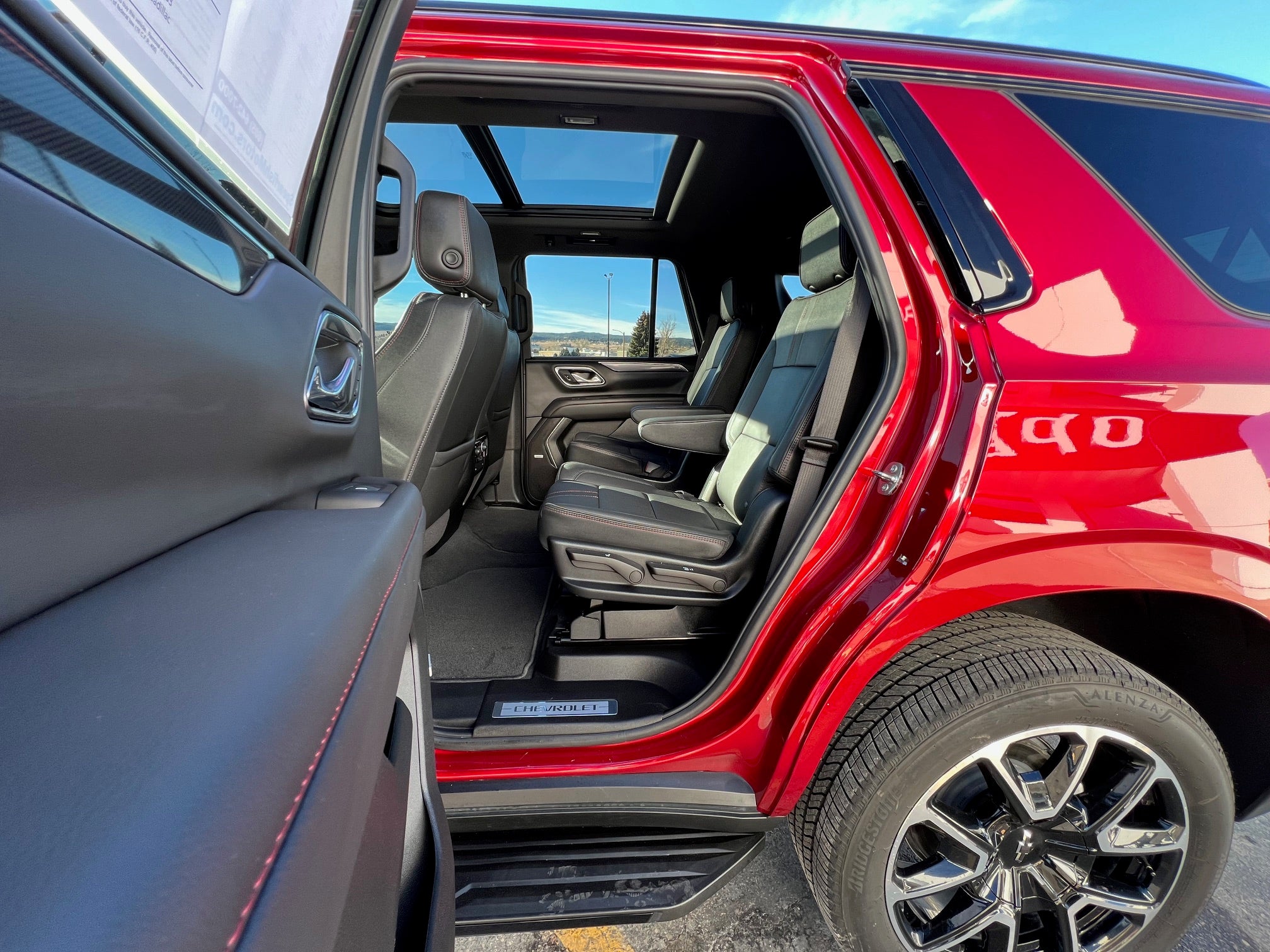 2024 Chevrolet Tahoe RST