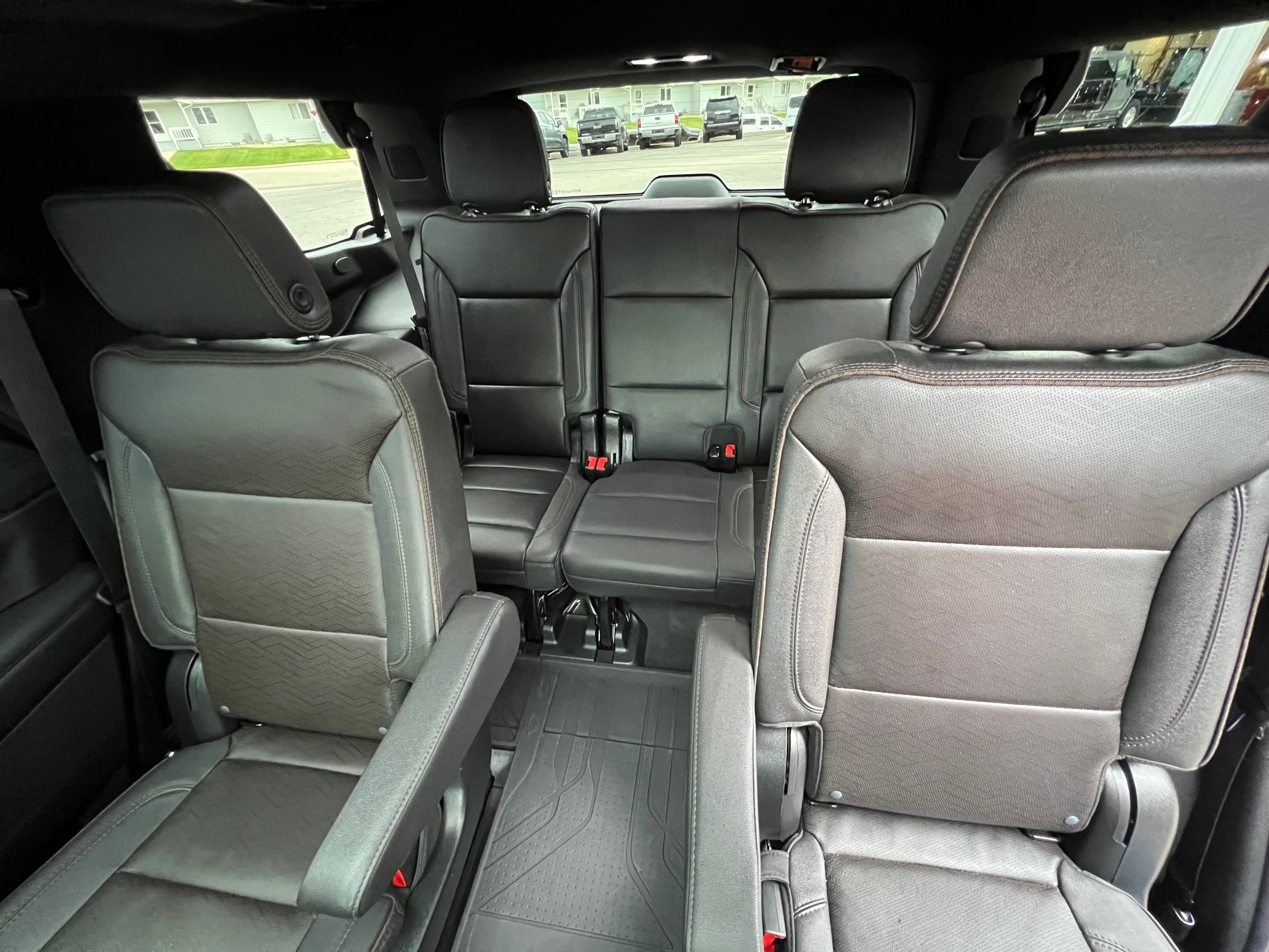 2023 Chevrolet Tahoe 4WD High Country