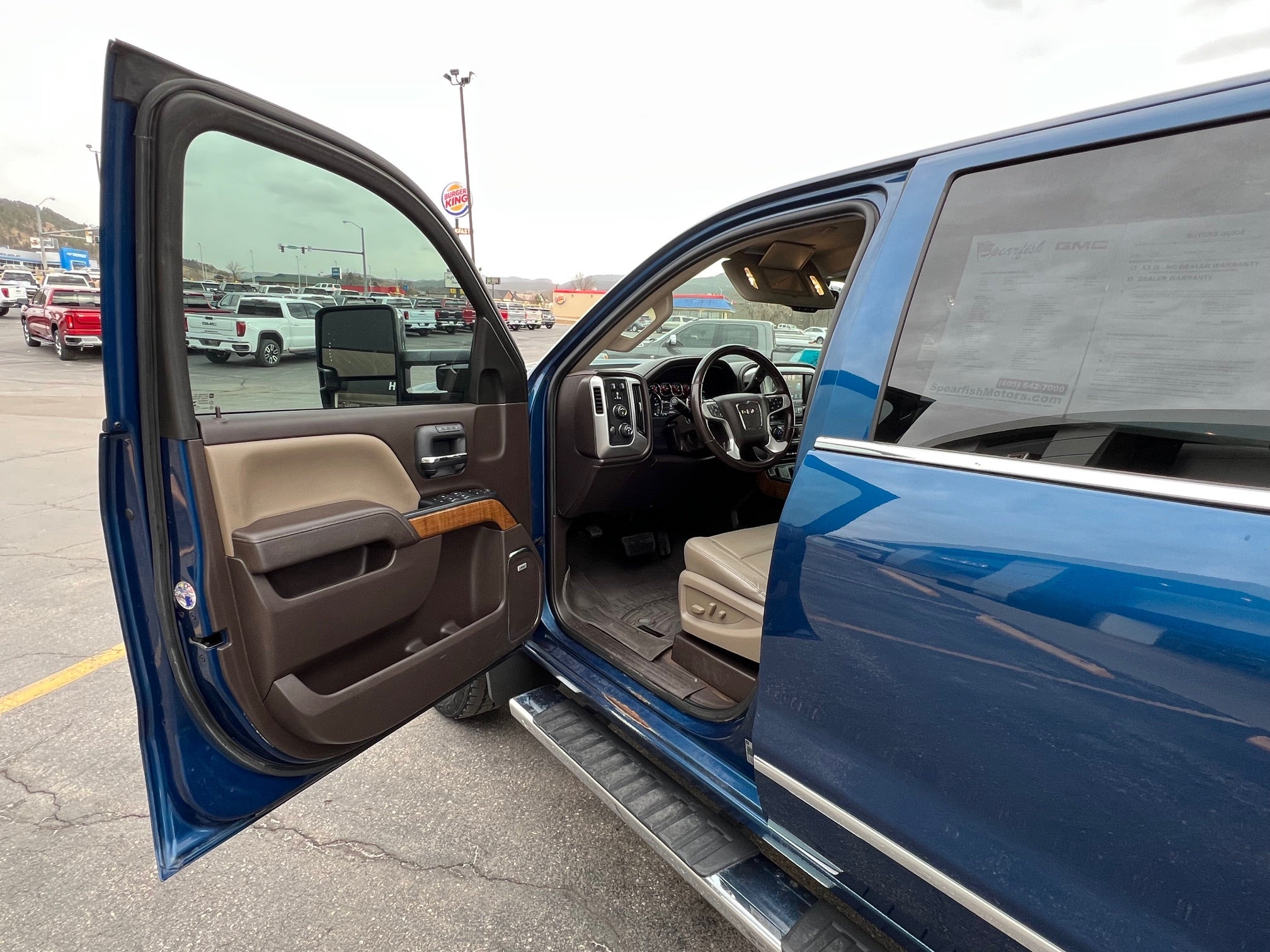 2018 GMC Sierra 2500 HD Crew Cab Long Box 4-Wheel Drive SLT