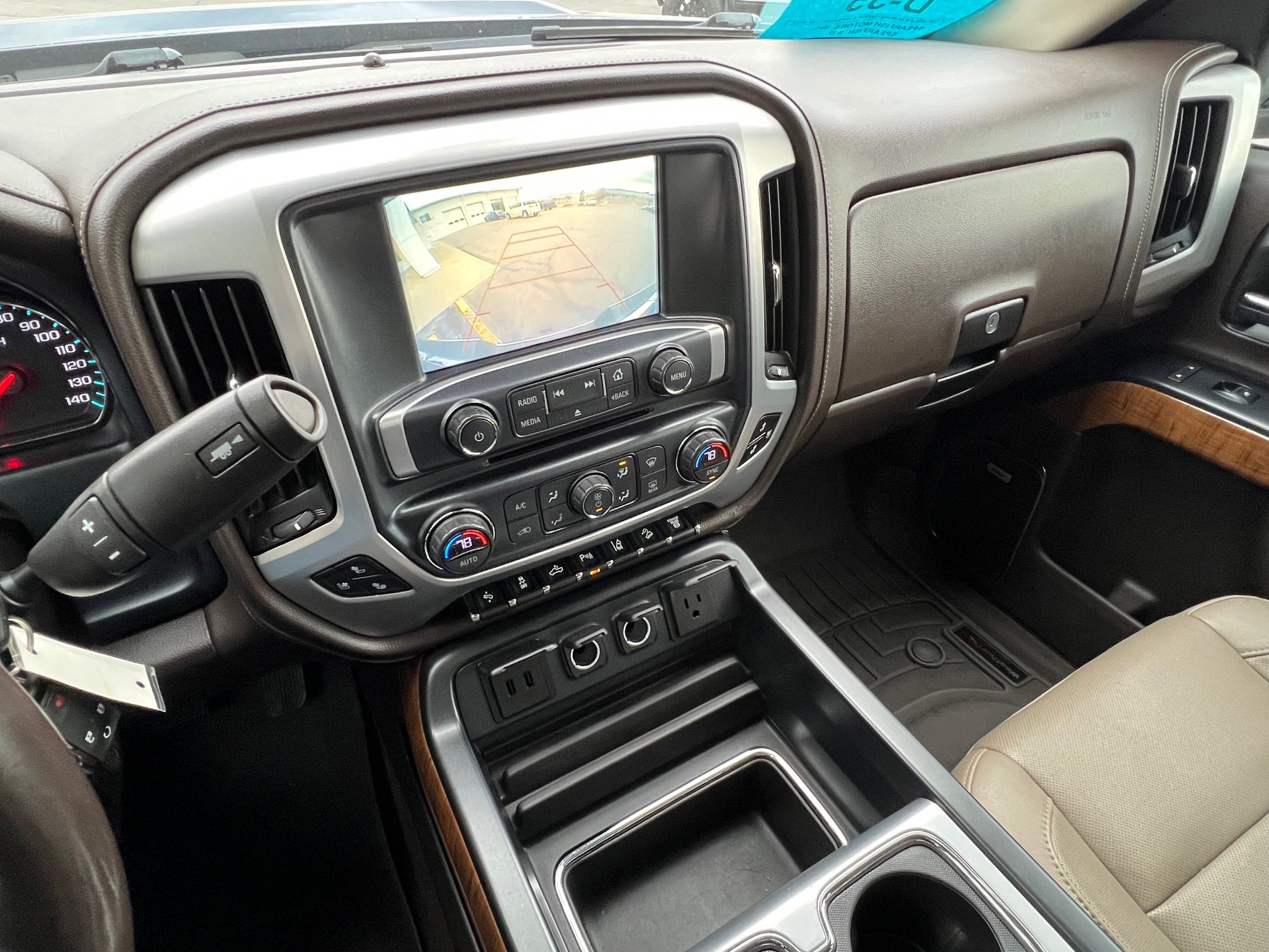 2018 GMC Sierra 2500 HD Crew Cab Long Box 4-Wheel Drive SLT