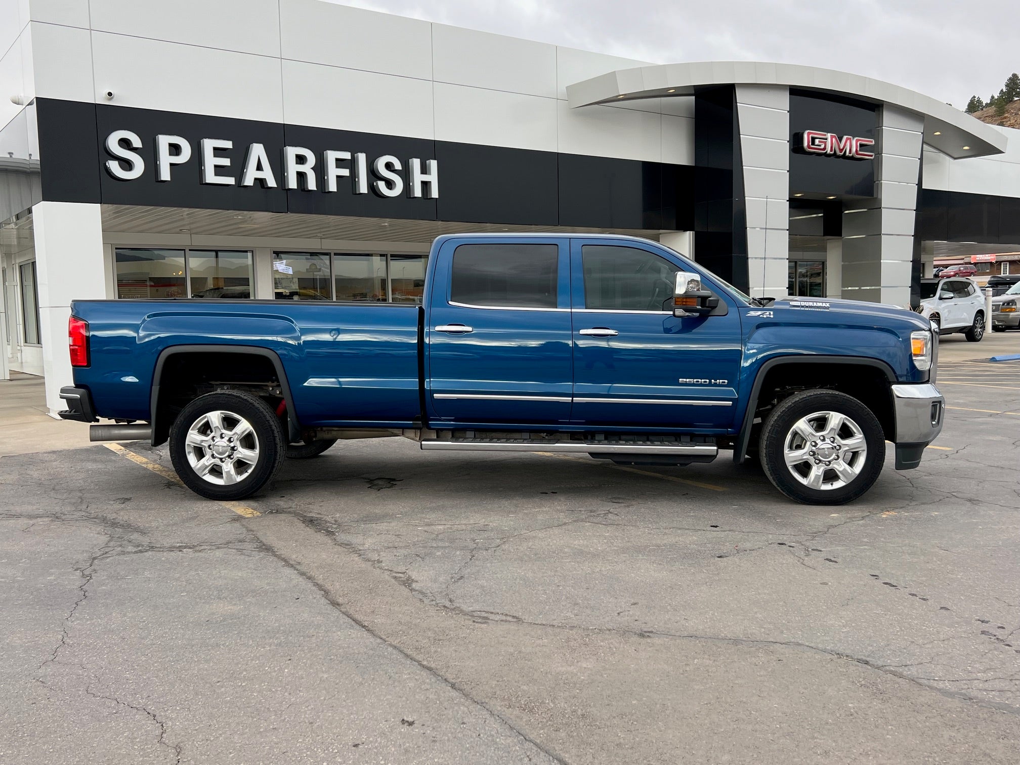 2018 GMC Sierra 2500 HD Crew Cab Long Box 4-Wheel Drive SLT